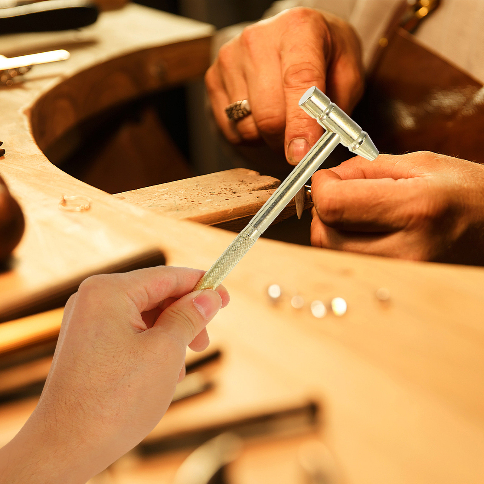 مفك ومطرقة صغيرة 2 في 1 من سبا - مراجعة Workshop Tools Hammer وسعره